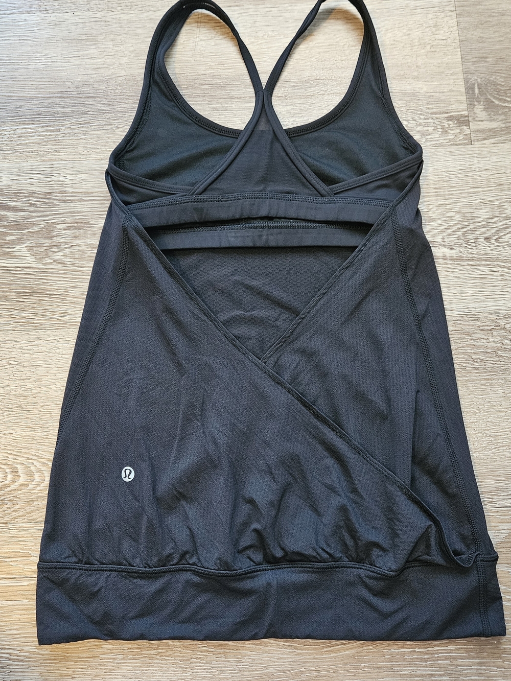 lululemon C.Y.B Tank Black Cross-Back Active Tank Top Size 4